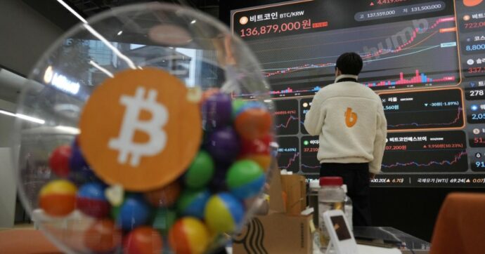 Bitcoin dimezzato: per i cripto-fenomeni un rinfrescante -50% sul groppone