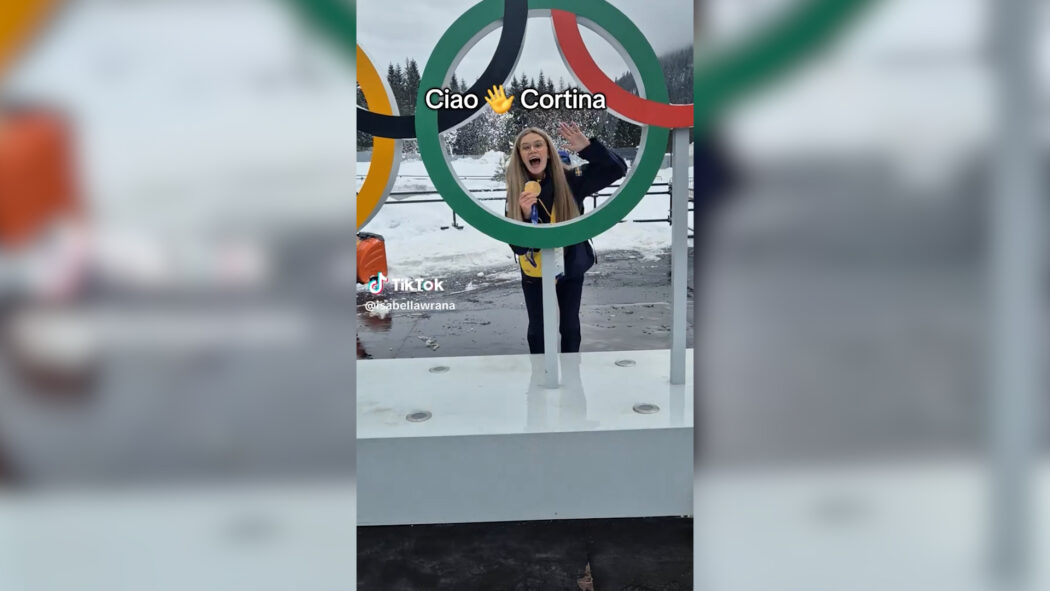 “Bella ciao” per salutare Cortina: l’atleta svedese oro nel curling doppio misto lascia le Olimpiadi e omaggia così l’Italia – Video