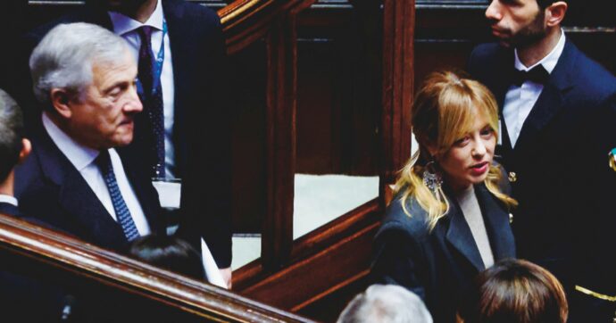 Referendum, Tajani riunisce Forza Italia. La stoccata a FdI: “No insulti ai pm”