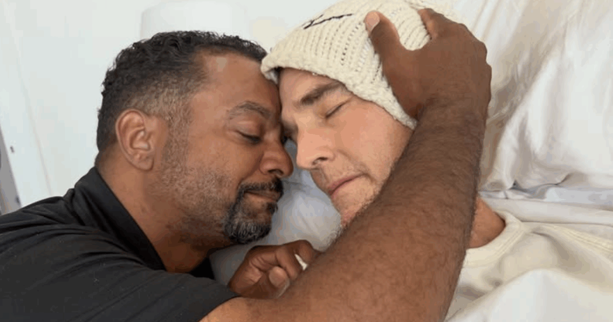 La foto di James Van Der Beek col suo migliore amico Alfonso Ribeiro poco prima di morire: “L’ho fatto ridere per l’ultima volta. Sono distrutto”