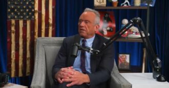 Copertina di “Non ho paura dei germi, sniffavo cocaina sulla tavola del wc”: le lezioni di igiene del segretario della Salute Usa Kennedy jr