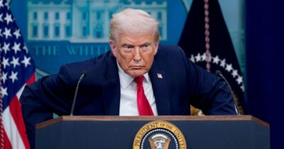 Copertina di L’ultima  mattana di Trump: “no” al nuovo ponte che collega Usa e Canada