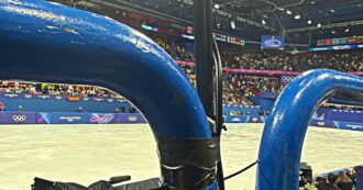 "Questa è la mia visuale dopo aver pagato 780 euro": la polemica social di uno spettatore alle Olimpiadi