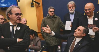 Copertina di Camera,  rischio di sanzioni per i deputati che impedirono conferenza remigrazione
