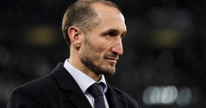 “Struttura arbitrale inadeguata. C’è qualcuno che continua a dire che andrà via, oggi non era neanche presente”: la furia di Chiellini