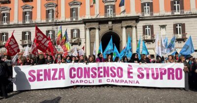 Copertina di “Senza consenso è stupro”: da Milano a Napoli e Bari, la protesta di piazza contro il ddl annacquato da Bongiorno