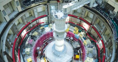 Copertina di Nucleare, tutti pazzi per  la fusione: capitali privati a 10 miliardi, ma tempi incerti