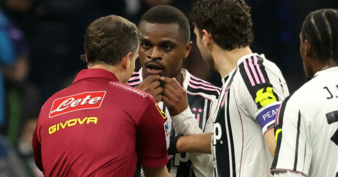 Da Bastoni a Chiellini, da La Penna a Gattuso: nel caos di Inter-Juve c’è tutto il peggio del calcio italiano