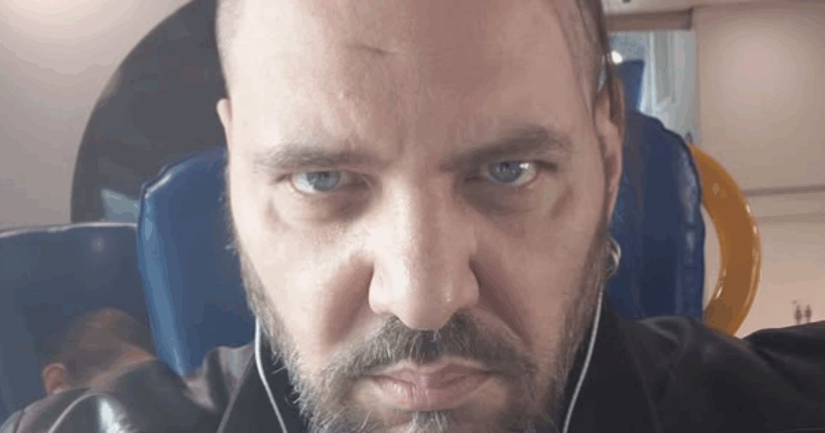 È morto Federico Frusciante: il critico cinematografico e youtuber aveva 52 anni. Il ricordo dell’amico Mr.Marra sui social: “Ci siamo salutati il giorno prima”