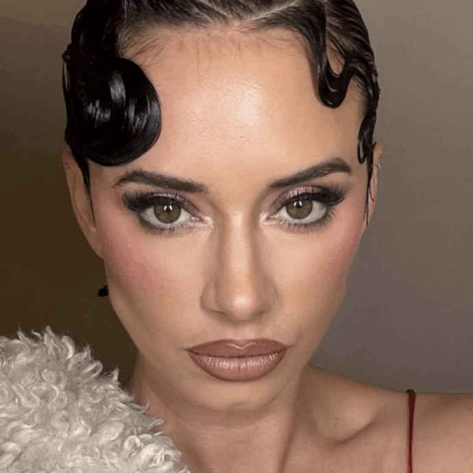 “Se mi scrivete in privato e sul vostro profilo vedo foto con vostra moglie, faccio uno screenshot e glielo mando immediatamente”: YesJulz crea il panico tra i campioni del Super Bowl