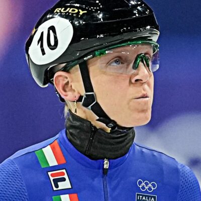 Copertina di Argento per la staffetta donne nello short track: 14esima medaglia per Arianna Fontana, è record