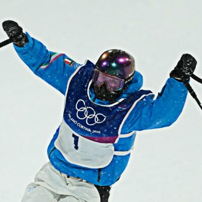 Copertina di Eroica Flora Tabanelli: a 18 anni vince la sua prima medaglia olimpica. 102 giorni fa si era rotta il crociato