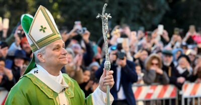 Copertina di Spagna, visita del Papa: lo Stato non pagherà