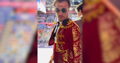 Copertina di Vestito da torero per supportare la fidanzata alle Olimpiadi: il tifo speciale per Sara Conti – Video