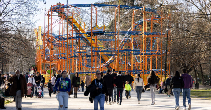 Treviso, 15enne sbalzata da una giostra in corsa durante il Carnevale: è in ospedale con un trauma cranico