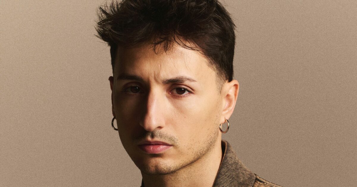 “La società ha un problema nel raccontare le donne. I fuorisede non posso votare al Referendum? In questo Paese pare non ci sia mai la volontà di rendere facili le cose”: parla nayt