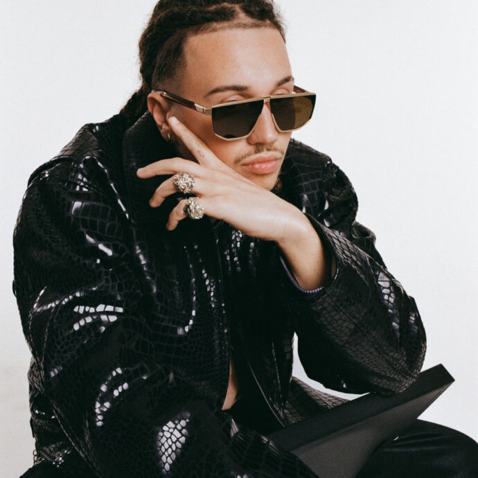 Sanremo 2026, chi è Sayf (e dove l’avete già sentito): “Prego, ma mi ritengo un peccatore. Se vivessi a Milano avrei una mentalità che non mi piace”