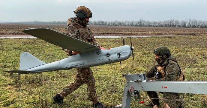 Ginevra, oggi colloqui su Ucraina e Iran. Trump: “Kiev si sieda al tavolo e tratti”. Zelensky: “Massiccio attacco russo, Mosca ignora gli sforzi di pace”