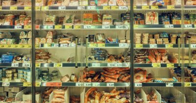 Copertina di Dalla salute riproduttiva a ictus e cancro, i medici italiani contro i danni da plastica: parte una campagna per la prevenzione