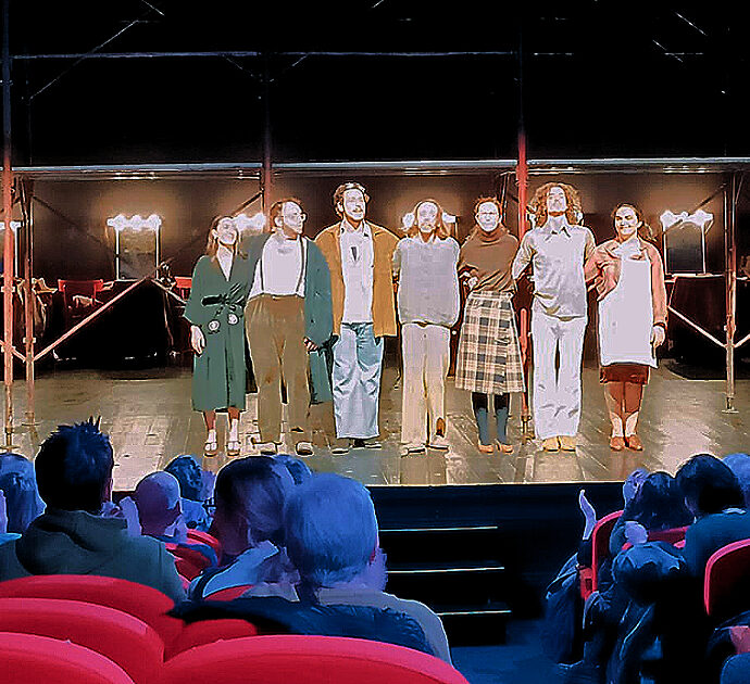 Una settimana di bontà 1975: in scena al teatro Fontana di Milano un ritratto grottesco e tragico sugli Anni di piombo