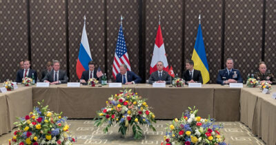 Copertina di Ucraina, conclusi i negoziati a Ginevra: “Difficili, ma ci sono progressi”. Ungheria e Slovacchia sospendono le consegne di gasolio a Kiev