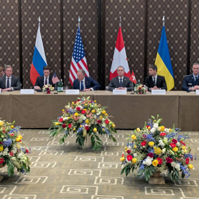 Copertina di Ucraina, conclusi i negoziati a Ginevra: “Difficili, ma ci sono progressi”. Ungheria e Slovacchia sospendono le consegne di gasolio a Kiev