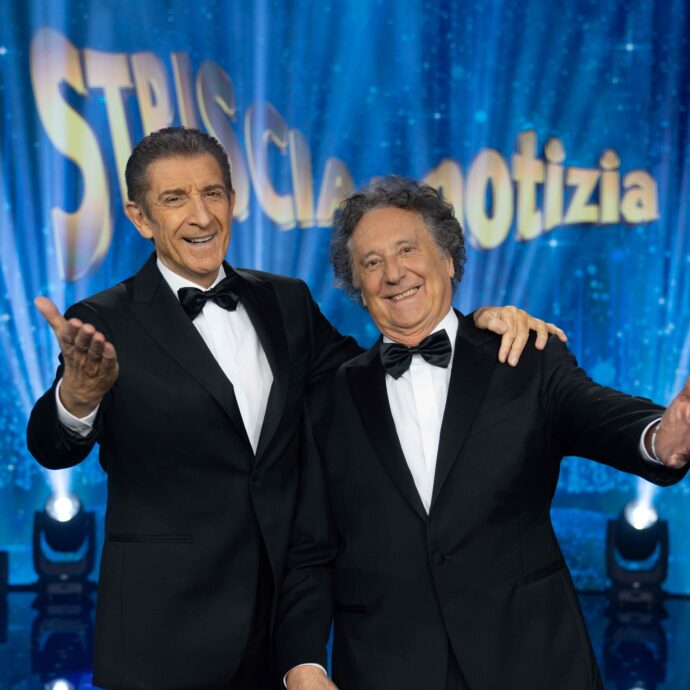 “Siamo stati cacciati da un funerale, perché ridevamo. Avevamo pure sbagliato la cerimonia: l’anziano defunto non c’entrava niente con noi”: Ezio Greggio cosa è successo a lui e Iacchetti