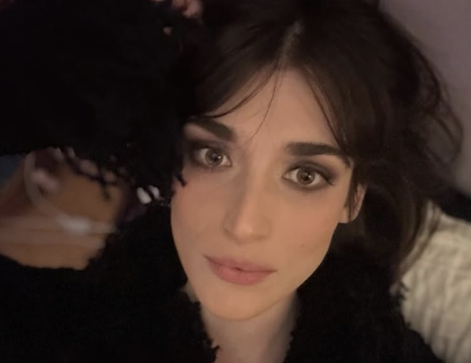 Chi è Pilar Fogliati che condurrà la seconda serata di Sanremo 2026 ma che avrebbe potuto condurre tutto il Festival (moltiplicandosi nei suoi incredibili ruoli)