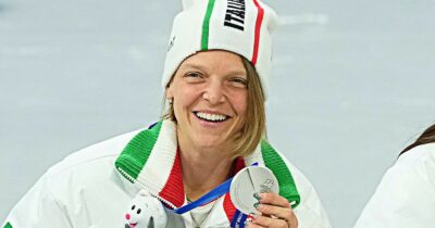 Copertina di Argento per la staffetta femminile nello short track: 14esima medaglia per Arianna Fontana, è record