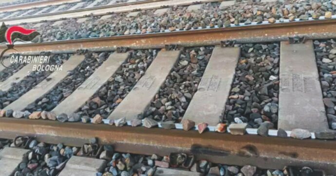 Un ventenne arrestato  per sabotaggio treni