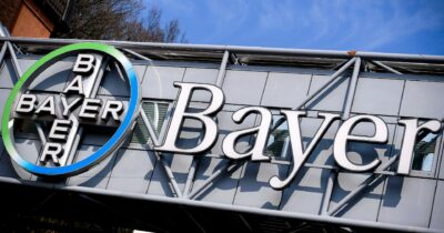 Copertina di Glifosato, la Bayer paga altri 7,3 mld $ per chiudere cause