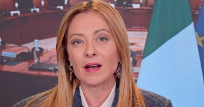 Decreto bollette, spunta aumento dell’Irap sulle imprese energetiche. Sale a 115 euro il contributo straordinario per chi ha Isee basso