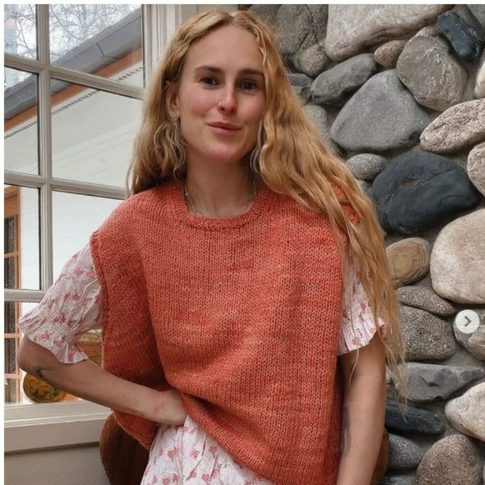 “Faccio quattro lavori per mia figlia, non ricevo soldi da mamma e papà e non ho nessun aiuto”: lo sfogo della figlia di Bruce Willis e Demi Moore