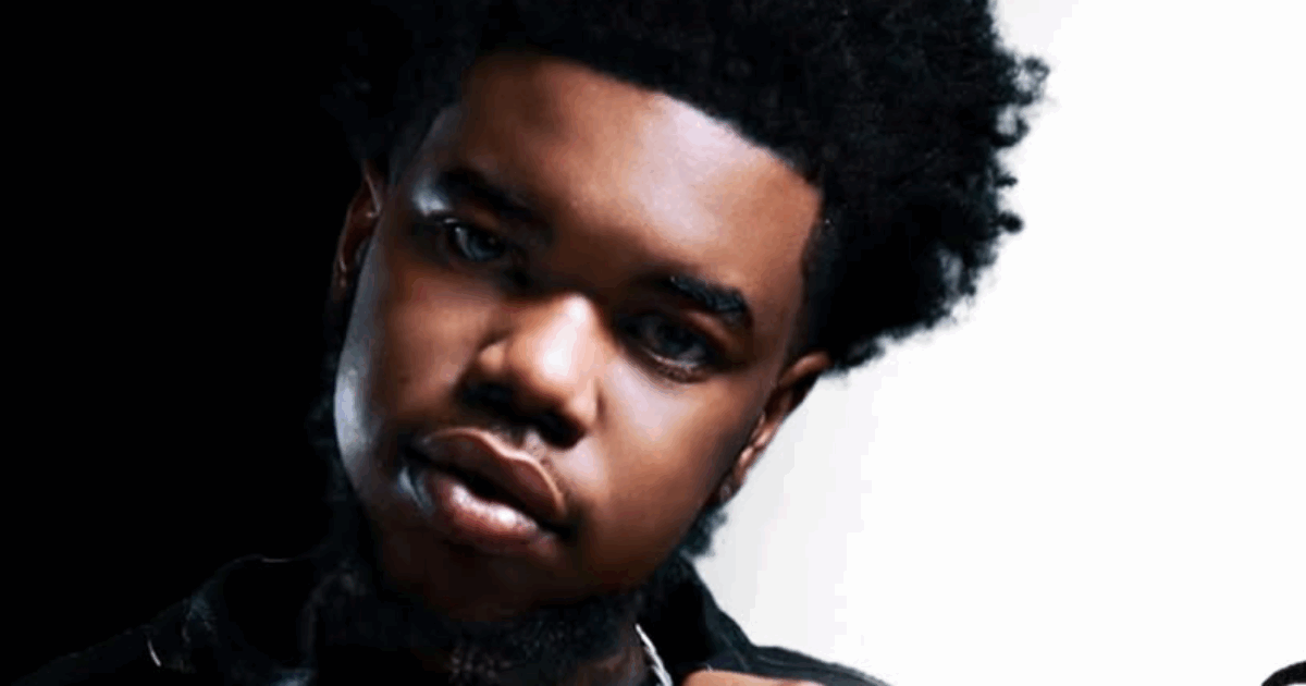 È morto Lil Poppa, il rapper aveva appena pubblicato il singolo “Out of Town Bae”. La polizia: “Nessuna ipotesi, stiamo indagando a tutto campo”