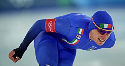 Copertina di Olimpiadi, addio curling per l’Italia. Dal pattinaggio alla combinata: gli azzurri sfiorano il podio | Le gare di oggi