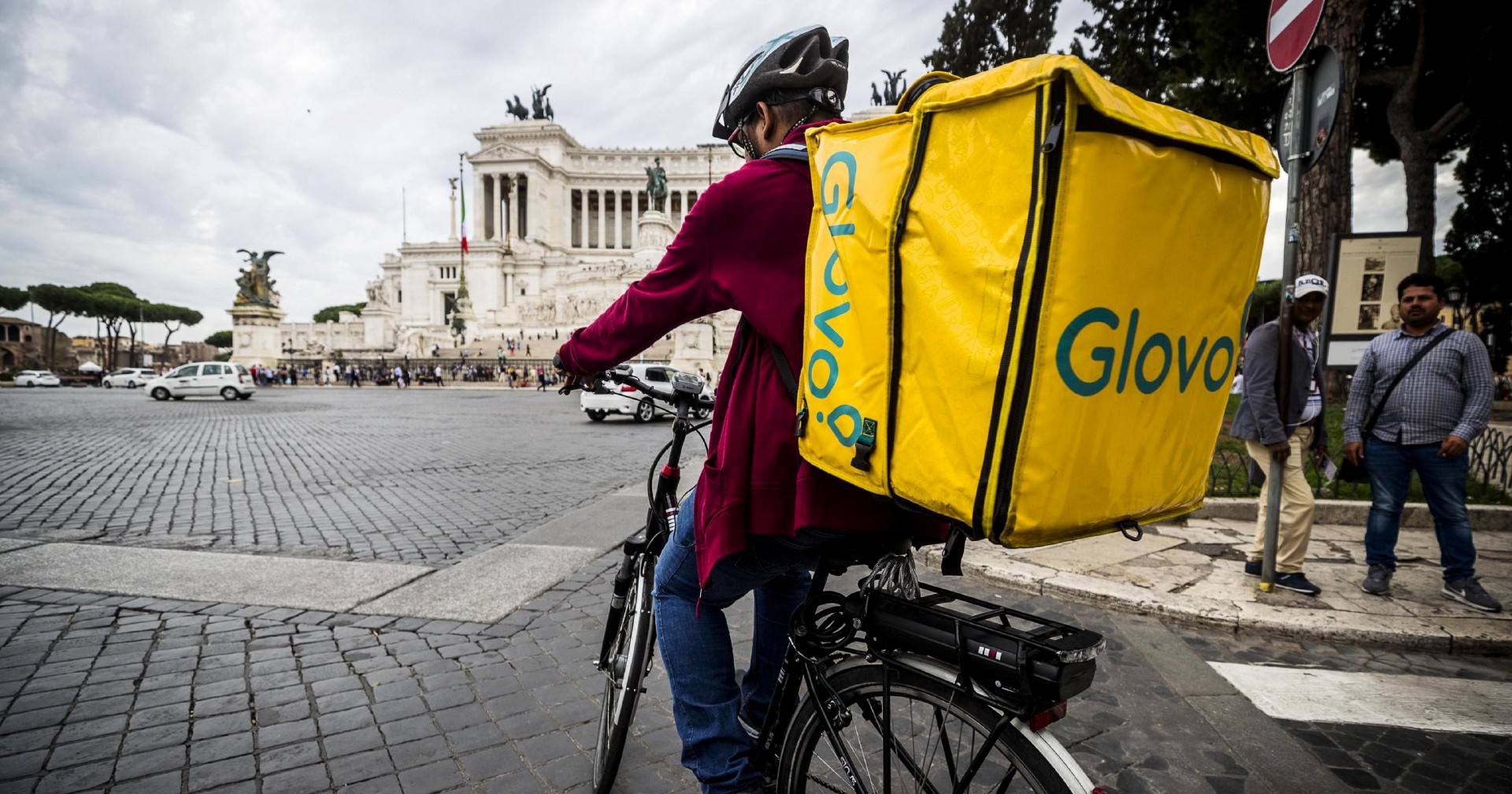 La procura di Milano fa appello al Riesame contro l’ordinanza del gip che ha respinto l’obbligo per Glovo di assumere i rider