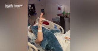 Copertina di Lindsey Vonn supera il quinto intervento dopo le Olimpiadi: “Sei ore per concluderlo, tante viti e placche” – Video