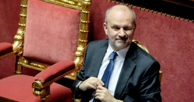 Copertina di Schillaci s’è messo in testa di fare davvero il ministro della Sanità e nomina il suo fedelissimo contro il volere di Fdi