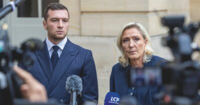 Copertina di L’ultradestra sfila a Lione. Le Pen si tiene a distanza