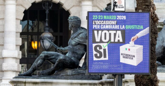 Il Sì fuori dalle tribune tv: Mantovano lo riammette