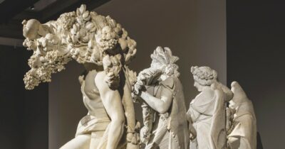 Copertina di La relazione amicale e artistica tra i ricchi e porporati. Barberini e gli scultori Bernini: la grande mostra romana
