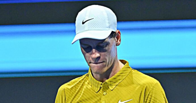 “Prima o poi mi tiro fuori da questo momento e riparto”: parla Sinner. Poi fissa anche l’obiettivo del 2026