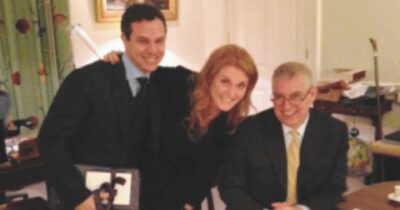 Copertina di Operazione Mediaset-Endemol, nel 2012 Epstein beneficiò di informazioni riservate