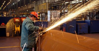 Copertina di Affari, dissesti, accuse: il passato di Flacks che spaventa l'Ilva. Chi è l'uomo che tratta col governo 