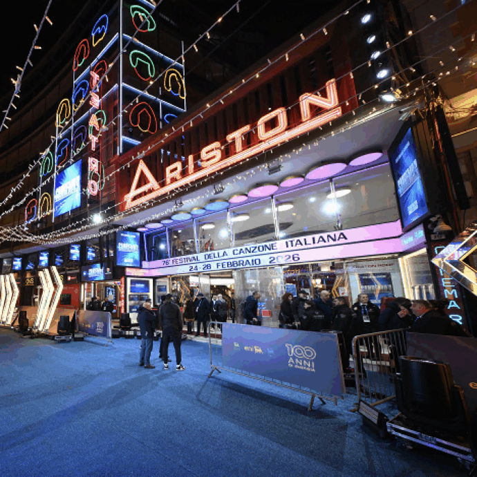 Sanremo 2026, le pagelle delle prove generali: Sal Da Vinci The King (10),  Eddie Brock alias Modà (5), Chiello è l’Alieno (5), Fedez/Masini mordono il podio (9), Paradiso (8) e Raf (7) i nostri panda