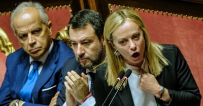 Copertina di Pd, Avs e M5s contro Meloni e Salvini: “Strumentalizzato omicidio di Rogoredo. Ora via lo scudo penale dal Dl Sicurezza”