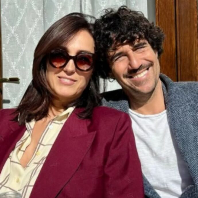 “Neanche Valentino Rossi se li porta così bene”, gli auguri di Guido Maria Brera per il compleanno di Caterina Balivo