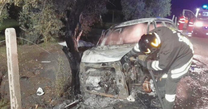 Diede fuoco alla moglie, poi inscenò incidente