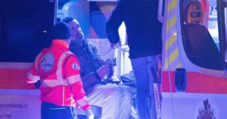 “È un pazzo. Chiedeva soldi e droga a un pusher disabile, lo ha preso a martellate”: le accuse dei colleghi di Cinturrino