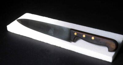 Copertina di Il decreto Sicurezza ottiene la bollinatura: salta l’obbligo di registrazione per chi acquista coltelli. Ecco cosa c’è